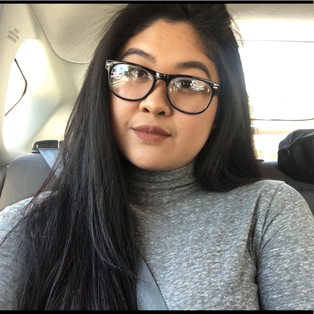 Meet your Posher, Angelli